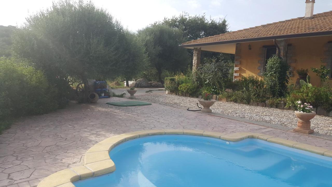 B&B Casa Vacanza Centro Sardegna Sorgono Εξωτερικό φωτογραφία